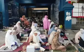 Antusias Warga Muhammadiyah Kota Tangerang Padati Salat Ied di UMT