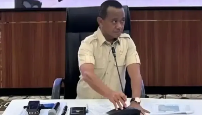 Bahlil Lahadalia Imbau Warga Hemat BBM dan Hindari Panic Buying di SPBU