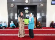DWP Unila Salurkan Ratusan Paket Sembako, Wujudkan Kepedulian Sosial di Bulan Ramadan