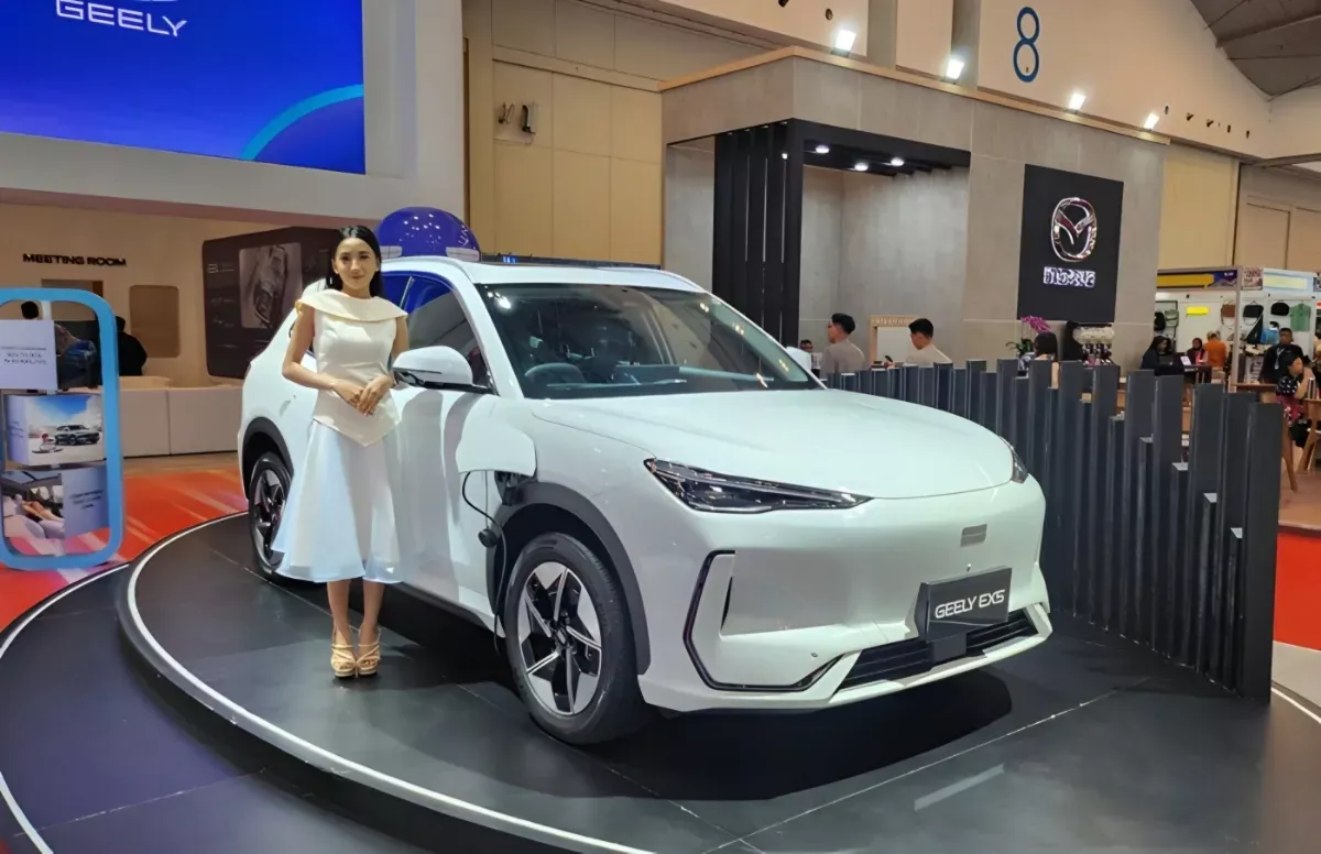 Geely Sebut Penjualan Geely EX5 Tetap Stabil Meski Sempat Terjadi Insiden di PIK