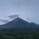 Aktivitas Gunung Semeru Meningkat: 14 Kali Letusan Tercatat, Warga Diminta Waspada Awan Panas