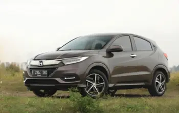 Honda HR-V Bekas untuk Mudik, Pilihan SUV Kompak yang Nyaman dan Andal 8 Honda HR-V Bekas Jadi Pilihan Mudik? Pastikan Cek Harganya Terlebih Dahulu