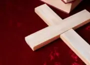 Kitab 2 Yohanes Ayat Emas untuk Waspada Terhadap Para Penyesat