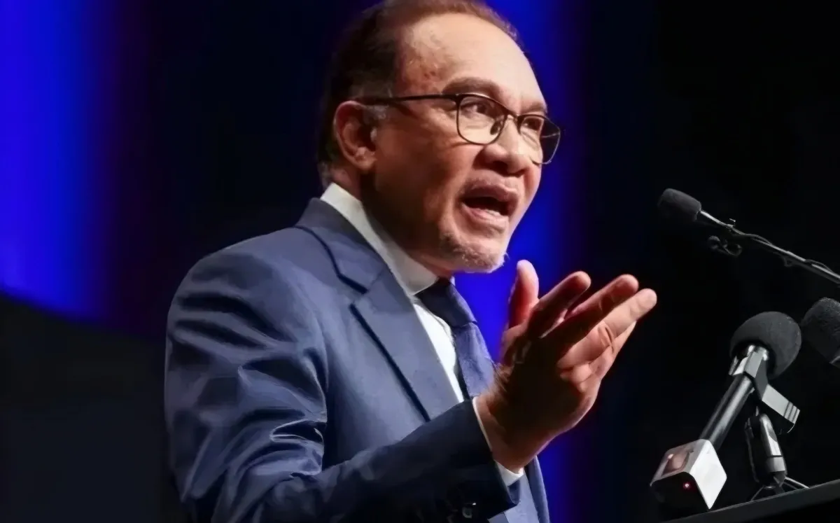Malaysia Pastikan Tanker Tetap Melintas Selat Hormuz, Anwar Ibrahim Sebut Iran Beri Jaminan