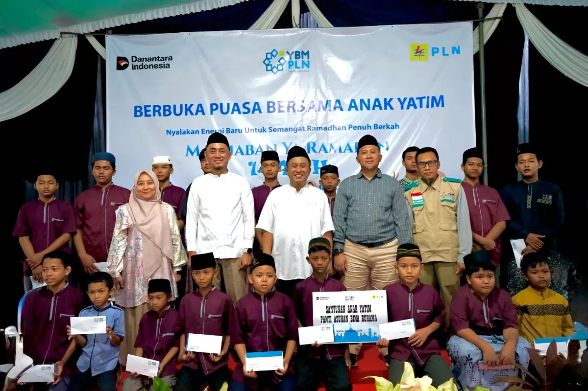 PLN UP3 Metro Berbagi Kebahagiaan Ramadan melalui Buka Puasa Bersama dan Santunan Anak Yatim