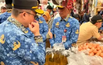 Pemprov Banten Ungkap Penyebab Harga Minyak Kita Melampaui HET Menjelang Idul Fitri 2026 3 Pemprov Banten Ungkap Faktor di Balik Harga Minyak Kita yang Tinggi dari HET