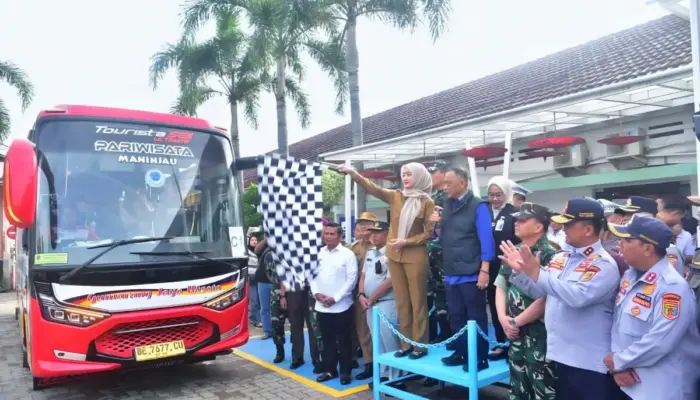 Pemprov Lampung Berangkatkan Ribuan Pemudik Gratis Naik Bus dan Kereta Api