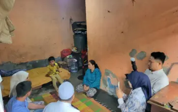 Putri Zulhas Turun Langsung, PAN Bandar Lampung Salurkan Tali Asih untuk Korban Banjir