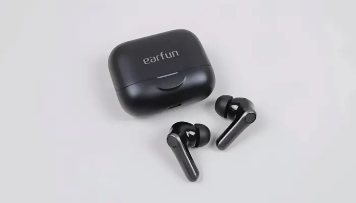 EarFun Air Pro 4+: TWS Premium dengan Fitur Lengkap, Tapi Harga Masih Bersahabat