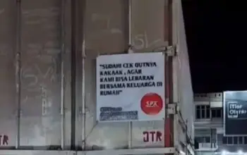 Viral! Kurir Ekspedisi Diduga SPX Pasang Tulisan di Truk: “Sudah Checkoutnya Kakak, Biar Kami Bisa Lebaran di Rumah”