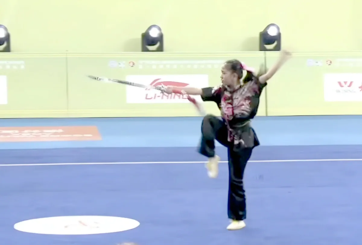 Wakil Junior Lampung Raih Medali Perak pada Kejuaraan Wushu Dunia di Tiongkok