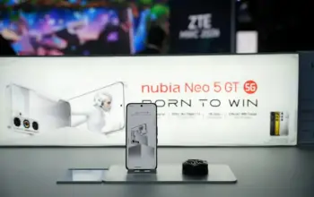 nubia Neo 5 GT Diperkenalkan di MWC 2026, HP Gaming Terjangkau dengan Kipas Pendingin Aktif 3 nubia Neo 5 GT Resmi Diperkenalkan, HP Gaming Terjangkau dengan Kipas Pendingin Aktif