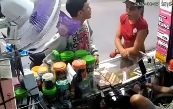 Aksi Tegas Pemilik Toko di Jakarta Hadapi Gerombolan Diduga Pelaku Pencurian Ponsel