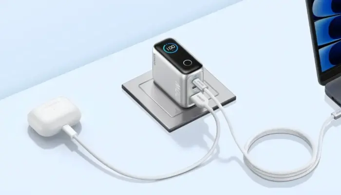 Anker Smart Display B121B Resmi Hadir di Indonesia, Charger AI 100W dengan Layar Pantau Real-Time