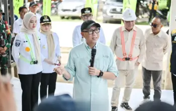 Bupati dan Wabup Pesawaran Dampingi Gubernur Tinjau Pelebaran Jalan Pesisir
