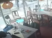 Viral di Media Sosial, Pasangan Muda Diduga Berbuat Tak Senonoh di Warung Dimsum Solo 12 CCTV Rekam Pasangan Muda Berbuat Tak Senonoh di Warung Dimsum Solo, Ini Respons Pemilik