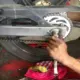 Cara Mudah Mengencangkan Rantai Motor Sendiri Tanpa Harus ke Bengkel