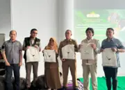 14 Ribu Lebih Burung Liar Diselamatkan di Lampung, Kolaborasi FLIGHT dan BKSDA Ungkap Masifnya Perdagangan Ilegal 10 FLIGHT BKSDA dan Karantina Selamatkan 14 Ribu Lebih Burung Liar di Lampung Sepanjang 2025