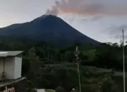 Gunung Merapi Kian Aktif, 42 Gempa Guguran Terekam, Warga Diminta Waspada