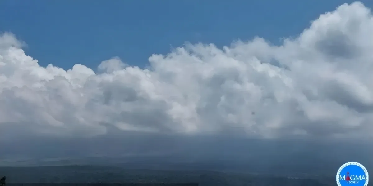 Gunung Semeru Kembali Aktif, 18 Letusan Terekam Hari Ini, Zona Bahaya Diperluas