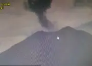 Gunung Semeru Erupsi Dini Hari 4 April 2026, Kolom Abu Capai 800 Meter