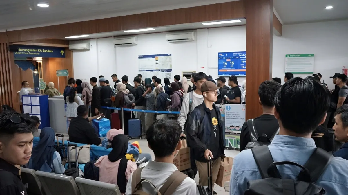 KAI Bandara Catat Lonjakan Penumpang Selama Angkutan Lebaran 2026