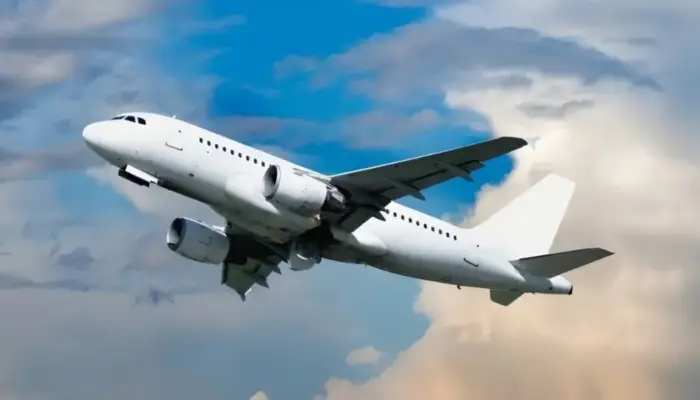 Harga Tiket Pesawat Naik 13 Persen, Pemerintah Siapkan Insentif Ringankan Beban Maskapai