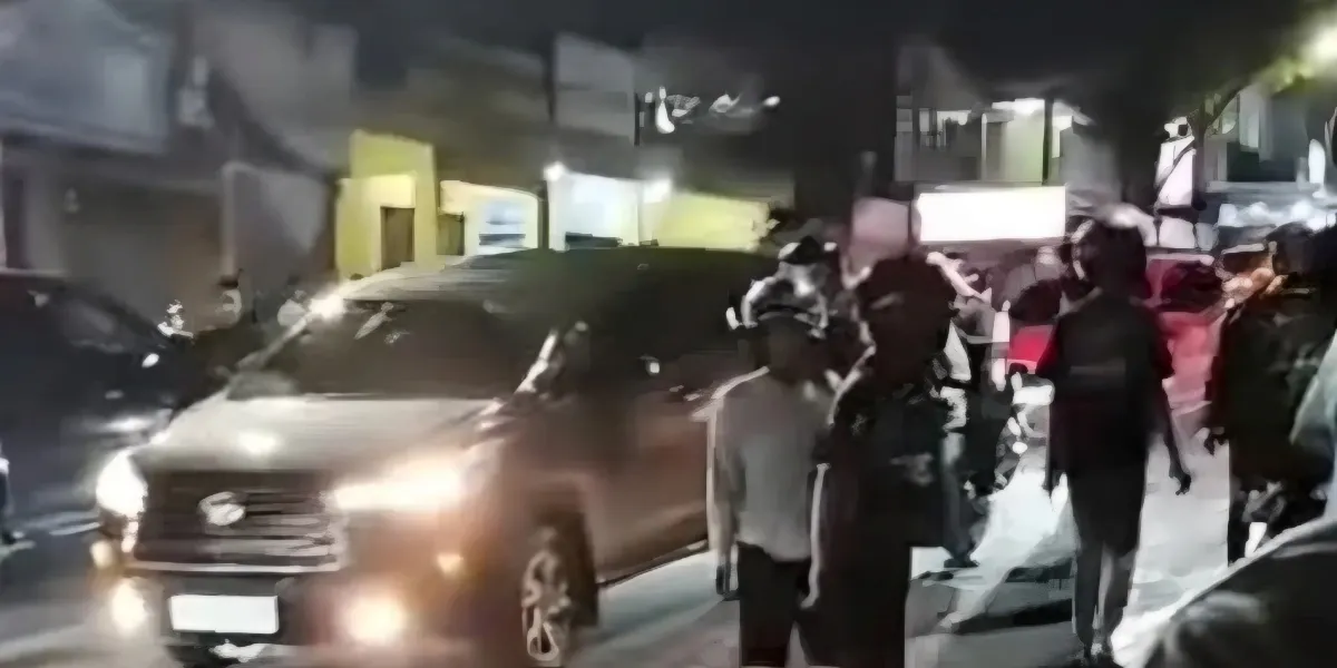 Lalu Lintas Padat Akibat Kecelakaan di Jembatan Tol Kedungmundu Semarang