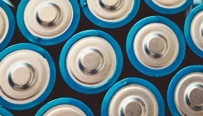 Baterai Kalsium vs Lithium: Teknologi Baru yang Lebih Aman dan Tahan Lama untuk Gawai Masa Depan