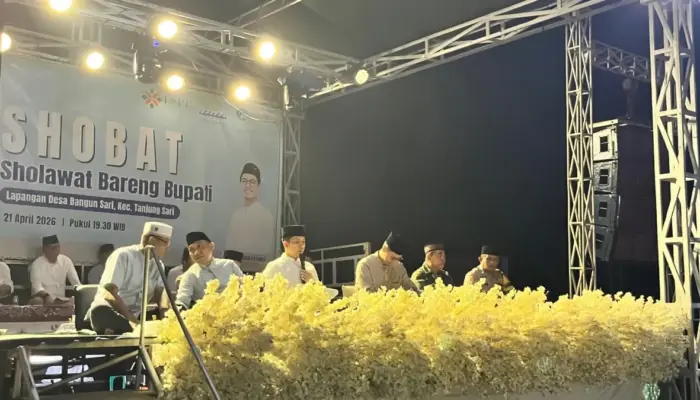 Salawat Bareng di Tanjung Sari, Bupati Lampung Selatan Pererat Kebersamaan dan Beri Hadiah Umrah