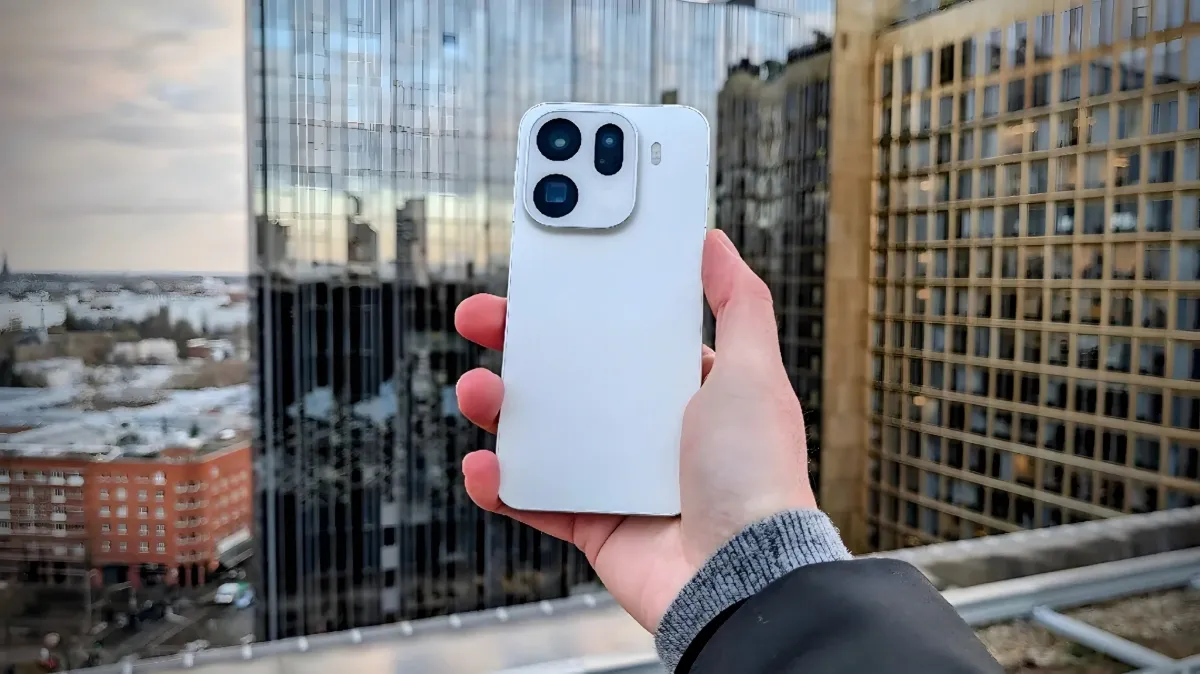 Oppo Find X9s Pro Hadir dengan Baterai 7000mAh dan Dual Kamera 200MP