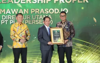 Darmawan Prasodjo Raih Green Leadership, PLN Borong 11 Proper Emas KLH 2025 9 PLN Borong 11 Proper Emas KLH 2025, Darmawan Prasodjo Dapat Penghargaan Green Leadership