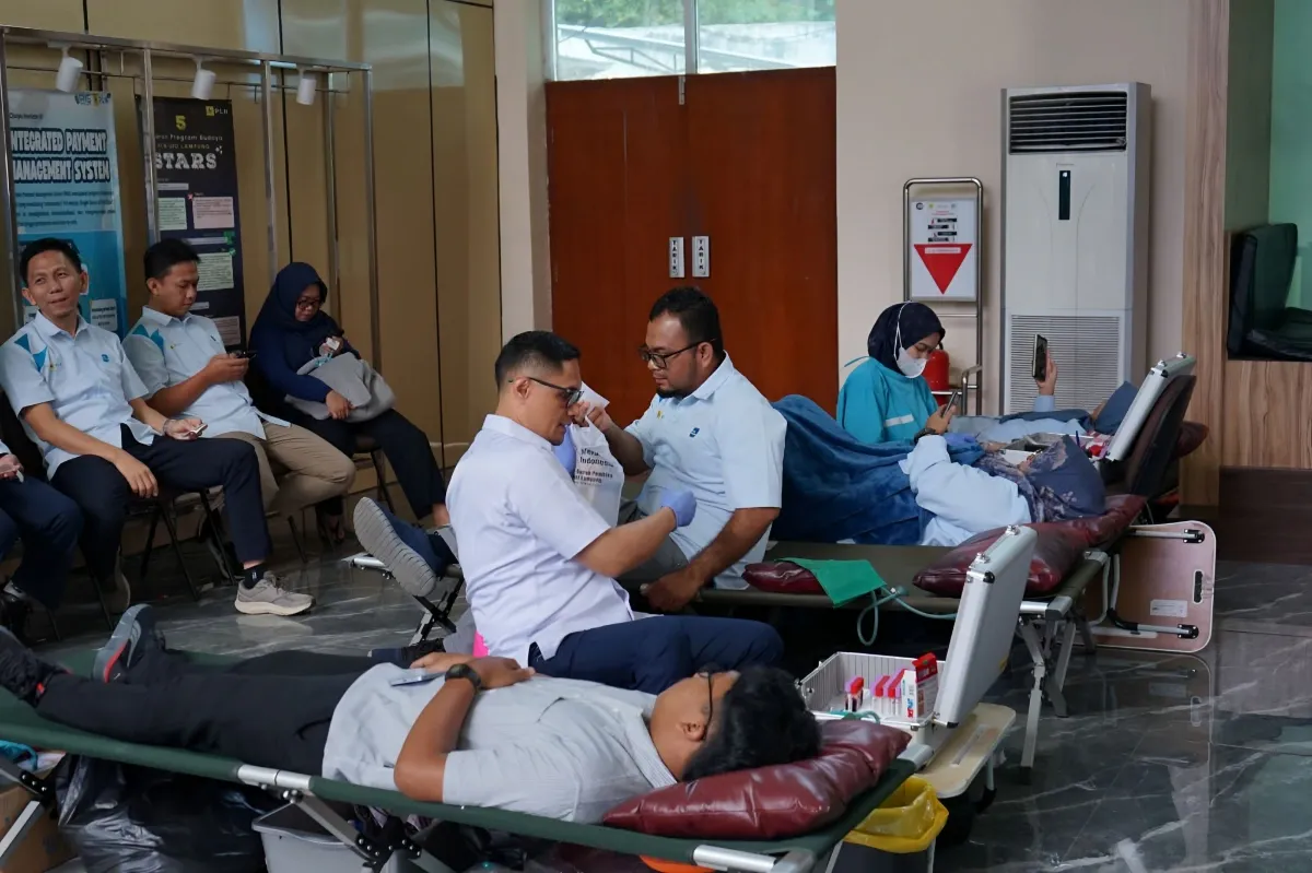 PLN UID Lampung Kolaborasi dengan PMI dalam Kegiatan Donor Darah Rutin