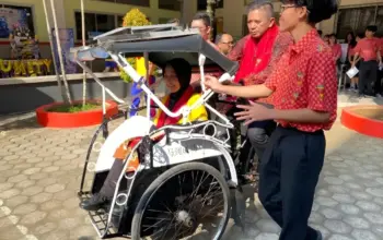 Pelajar SMA Purwokerto Kembangkan “E-Cak”, Becak Listrik Berkecepatan hingga 40 Km/Jam