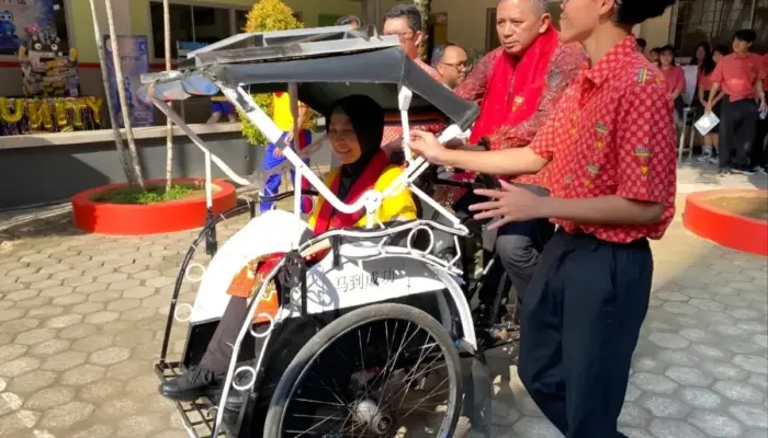 Inovasi E-Cak Karya Pelajar Purwokerto, Becak Listrik Ramah Lingkungan untuk Bantu Pengemudi Lansia