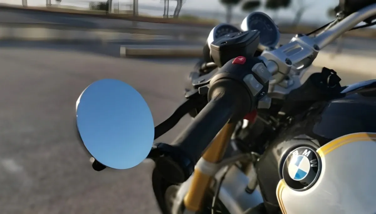 Spion Motor Keras? Ini 3 Cara Simpel Mengatasinya