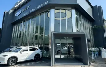 Geely Bidik Posisi Nomor 1 di China pada 2026, Tantang Dominasi BYD 6 Target Ambisius Geely 2026: Jadi Pemimpin Pasar Mengungguli BYD