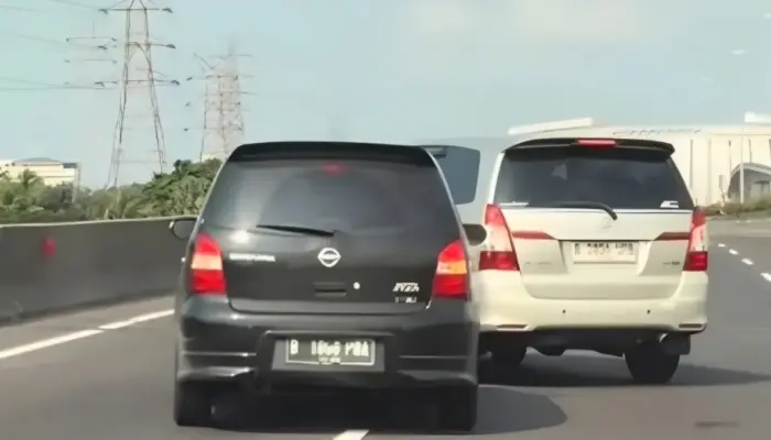 Duduk Perkara Kejar-Kejaran Innova Vs Livina di Tol Kemayoran