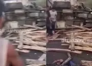 Truk Muatan Sengon Oleng di Wonosobo, Hantam 4 Kendaraan dan 2 Orang Tewas