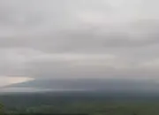 Waspada! Aktivitas Gunung Semeru Meningkat: Puluhan Gempa Terekam, Zona Bahaya Diperluas