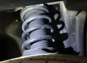 Mengenal Komponen Shockbreaker Depan Mobil dan Cara Merawatnya 14 7 Komponen Shockbreaker Depan Mobil dan Cara Merawat Agar Suspensi Tetap Nyaman