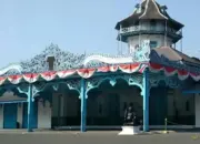 Feed Auto Estetik! 10 Wisata Hits di Surakarta (Solo), Termasuk Keraton Surakarta Hadiningrat