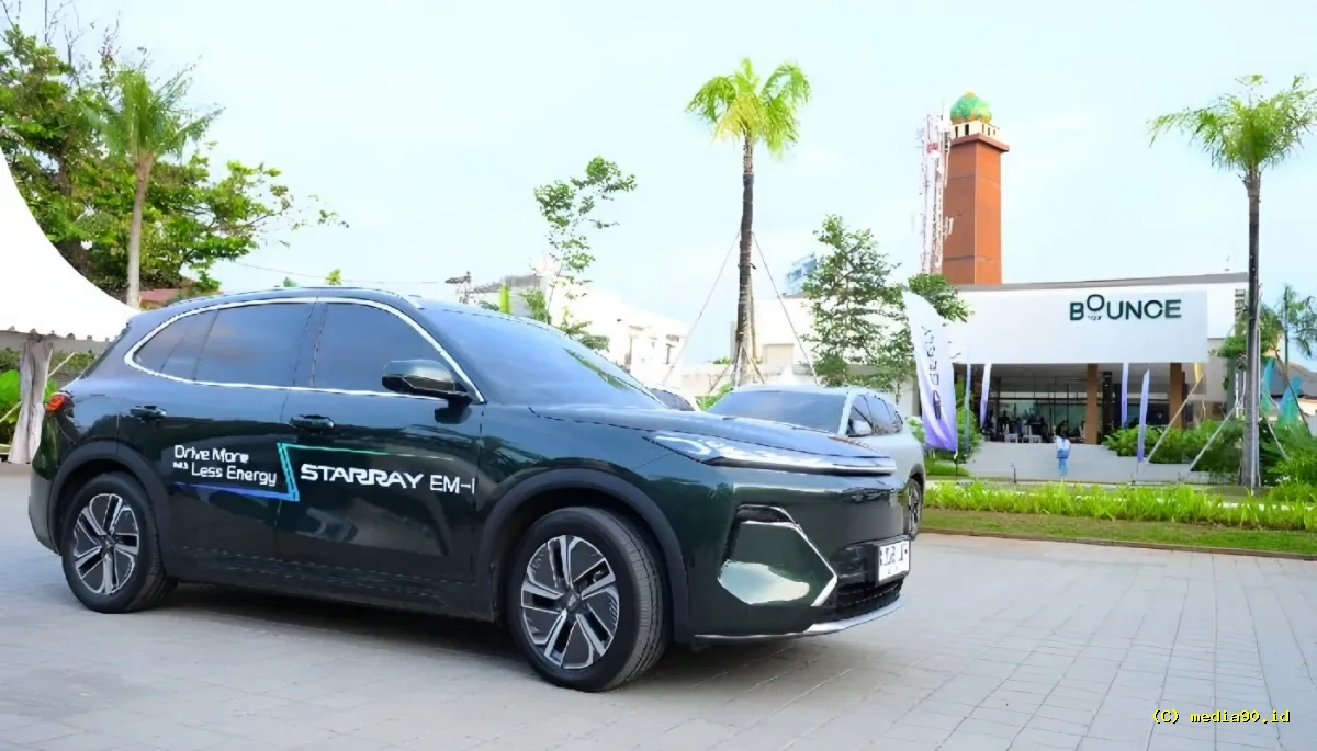 Geely Ramaikan Hari Kartini dengan Event Padel Bersama Komunitas