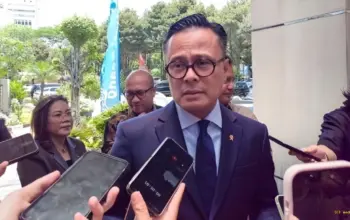 Kepala BP BUMN Tegur Keras PTPN, Minta Keluarga Kakek Mujiran Diberi Pekerjaan Layak 4 Kepala BP BUMN Desak PTPN Bebaskan dan Beri Pekerjaan Layak untuk Keluarga Kakek Mujiran