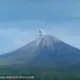 Gunung Semeru Erupsi, Kolom Abu 700 Meter Mengarah Barat Daya
