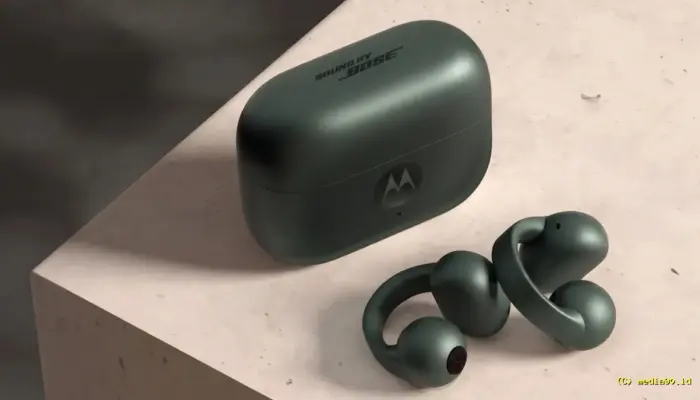 Motorola Resmi Hadirkan Moto Buds Loop di Indonesia, TWS Open-Ear Tuning Bose Dibanderol Rp1 Jutaan