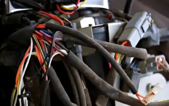 Panduan Dasar Sistem Kelistrikan Sepeda Motor untuk Pemula Lengkap dan Mudah Dipahami 10 Panduan Dasar Sistem Kelistrikan Sepeda Motor untuk Pemula Lengkap dan Mudah Dipahami