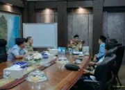 Gubernur Lampung Ajak Gapembi Perkuat Program MBG dan Pembinaan Dapur SPPG 11 Terkait Program MBG, Gubernur Lampung Tekankan Standar Kesehatan Pangan Dapur SPPG