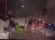 Tragis! Kecelakaan Pickup Angkut Pisang di Flyover Balekota Tangerang Tewaskan Pengendara Motor 10 Tragis di Flyover Balekota Tangerang Pickup Bermuatan Pisang Tabrak Pengendara Motor hingga Tewas
