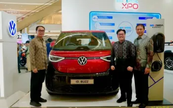 Volkswagen ID. Buzz Eclipse Edition Resmi Meluncur di Indomobil Expo 2026, Tawarkan Desain dan Interior Lebih Personal 3 Volkswagen ID. Buzz Eclipse Edition Debut di Indomobil Expo, Tawarkan Fitur Mewah